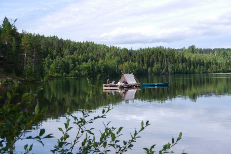 En stilla flottfärd på Umeälven